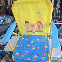 🆕️ CHILDRENS CHAIRS SEE ALL PICTURES. $10 EACH