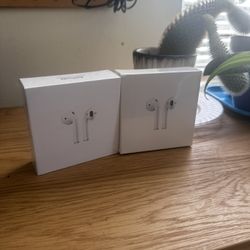 AirPods (2nd gen) BRAND NEW