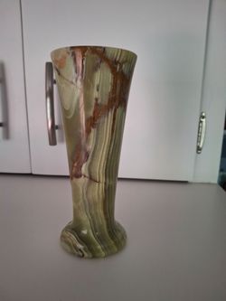 Green onyx stone carved marble vase