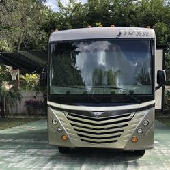 2016 FLEETWOOD STORM 28 MS