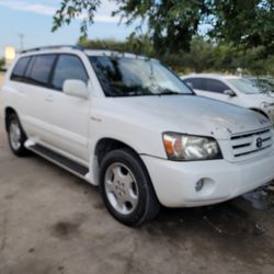 2005 Toyota Highlander 