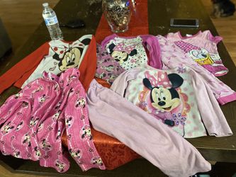Minnie Mouse pj lot size 5 little girls for winter