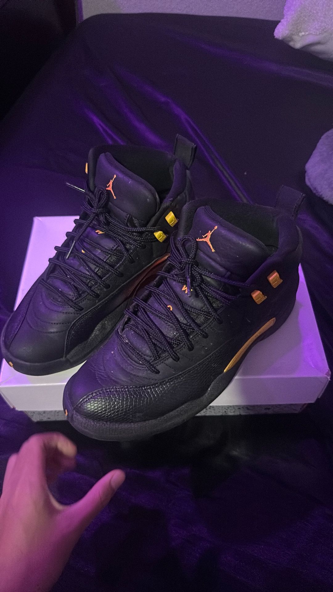 Jordan 12 Black Taxi