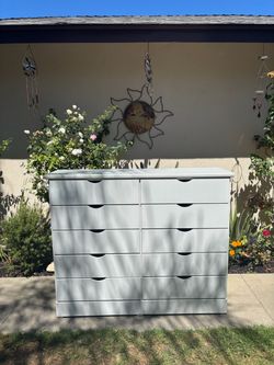 Handmade Minimalist Modern White 10-Drawer Dresser •PICKUP ONLY•