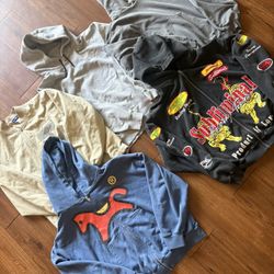 Jackets /hoodies 