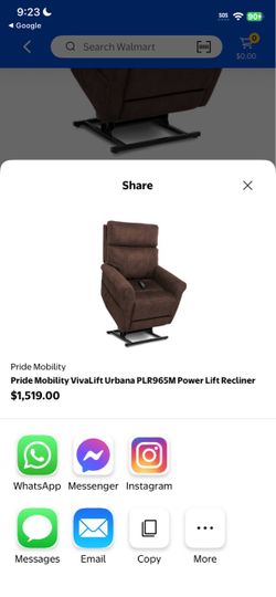 Power Lift Recliner Chair with Remote!