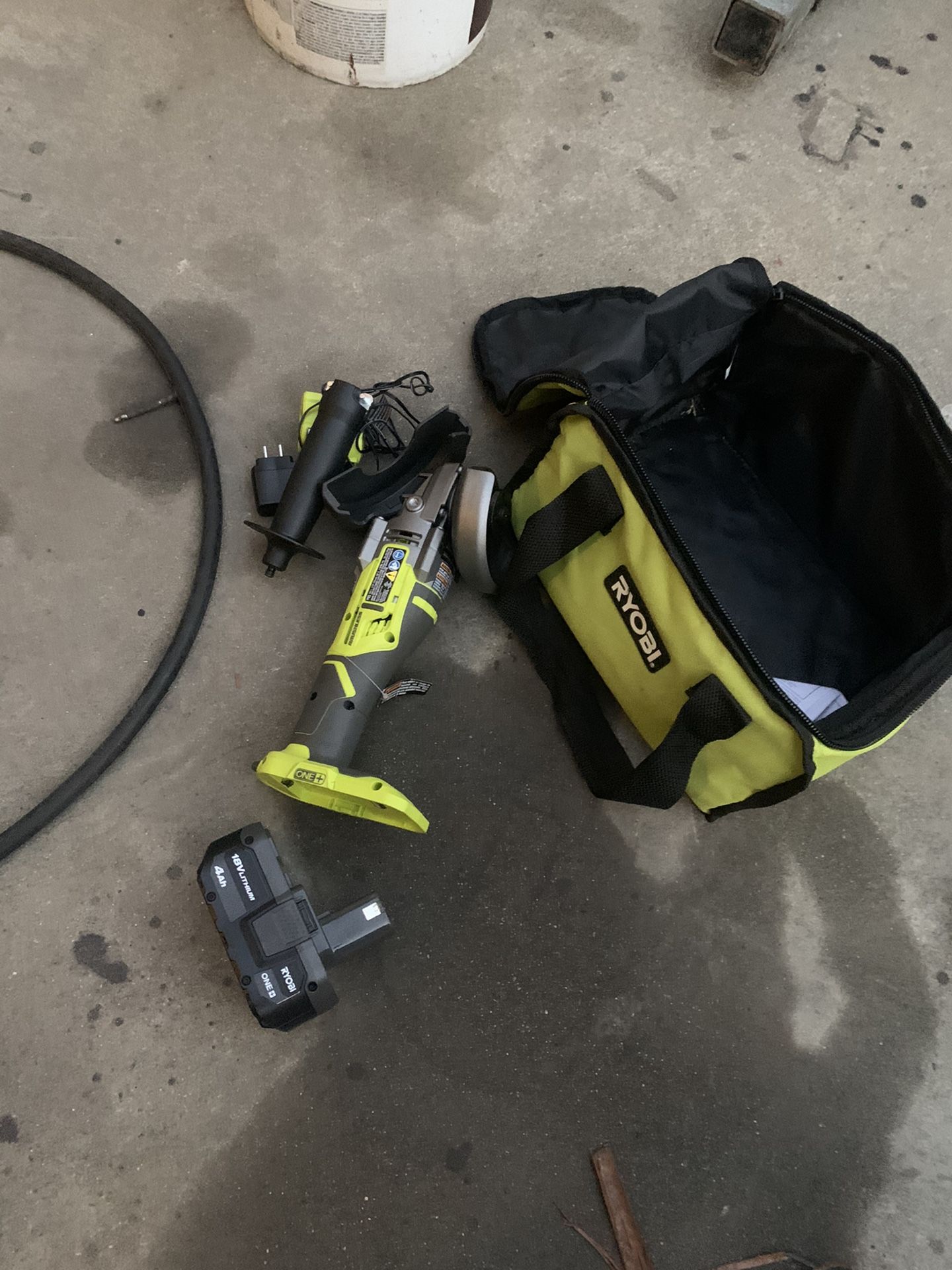 Ryobi Grinder