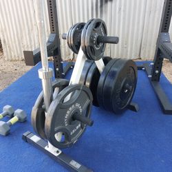 Titan Fitness Squat rack / gym / gymnasio / Olympic Weight Plates / pesas / bench press / Power Rack / Fitness