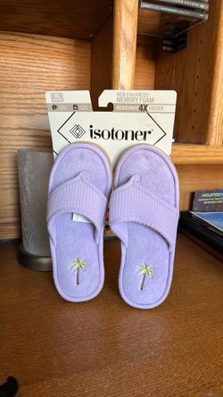 Isotoner Women's Memory Foam Slippers XL