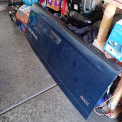 2004 Dodge ram 1500 Tailegate