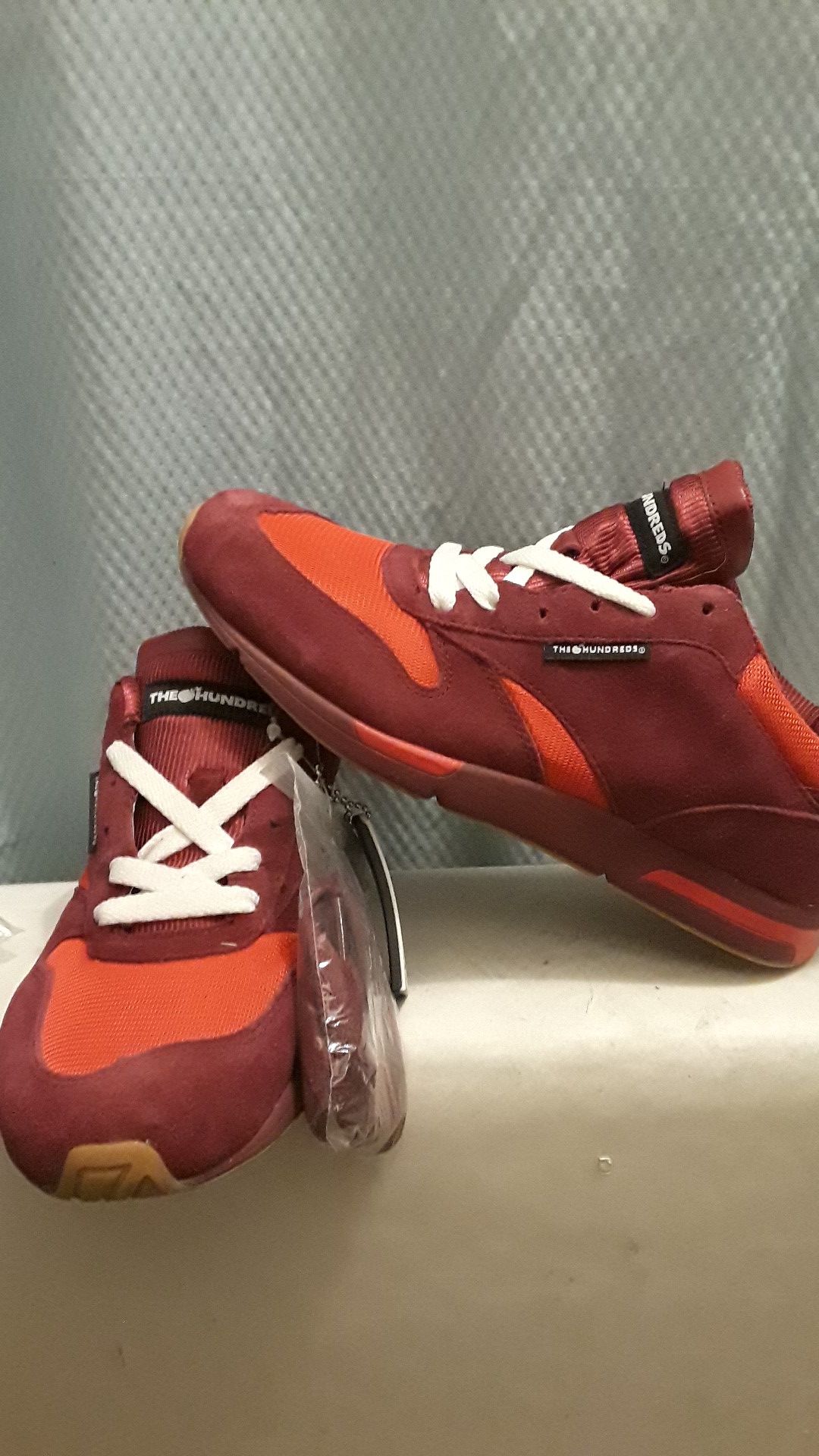 The hundreds shoes