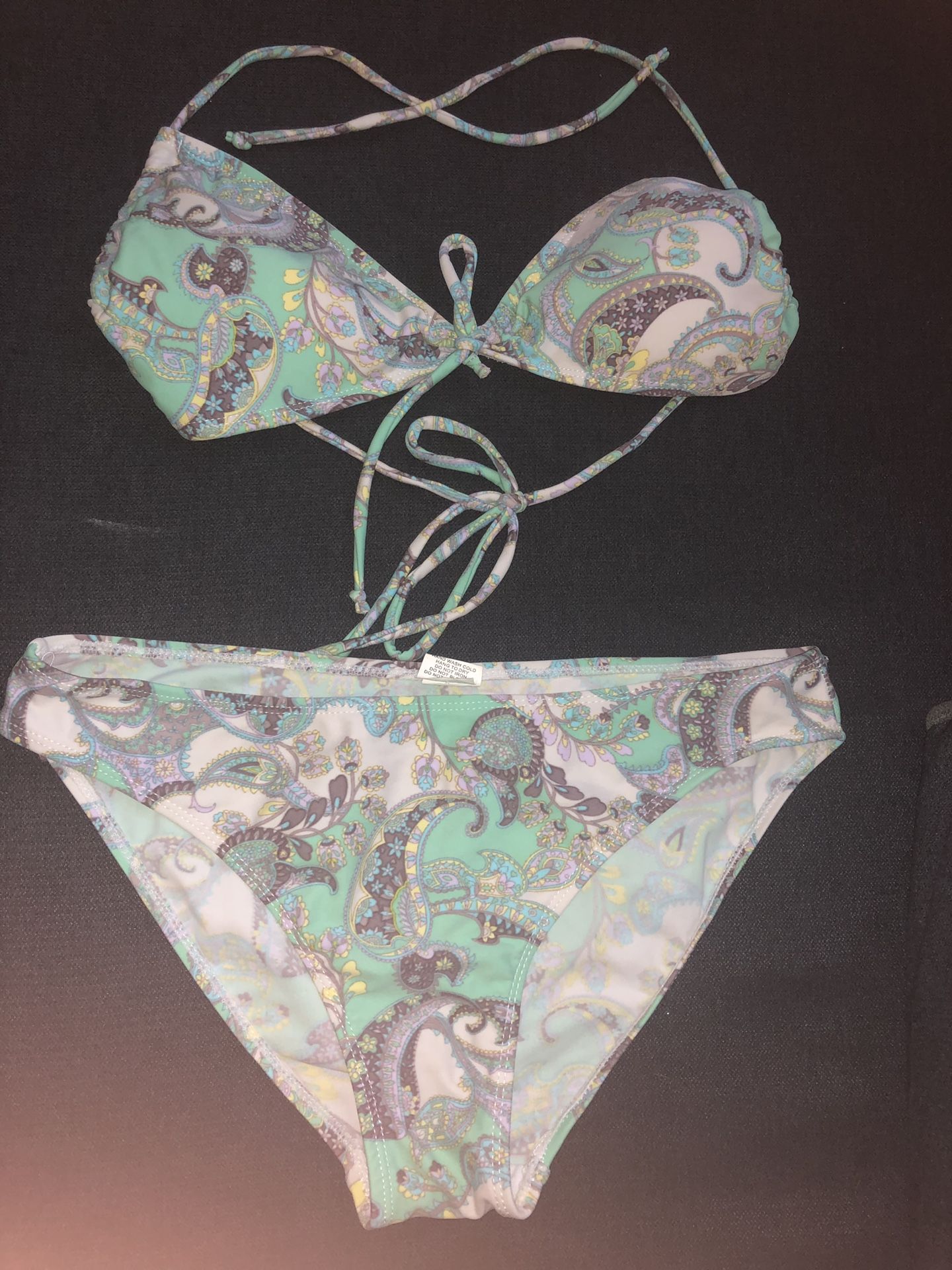 $7 bikini