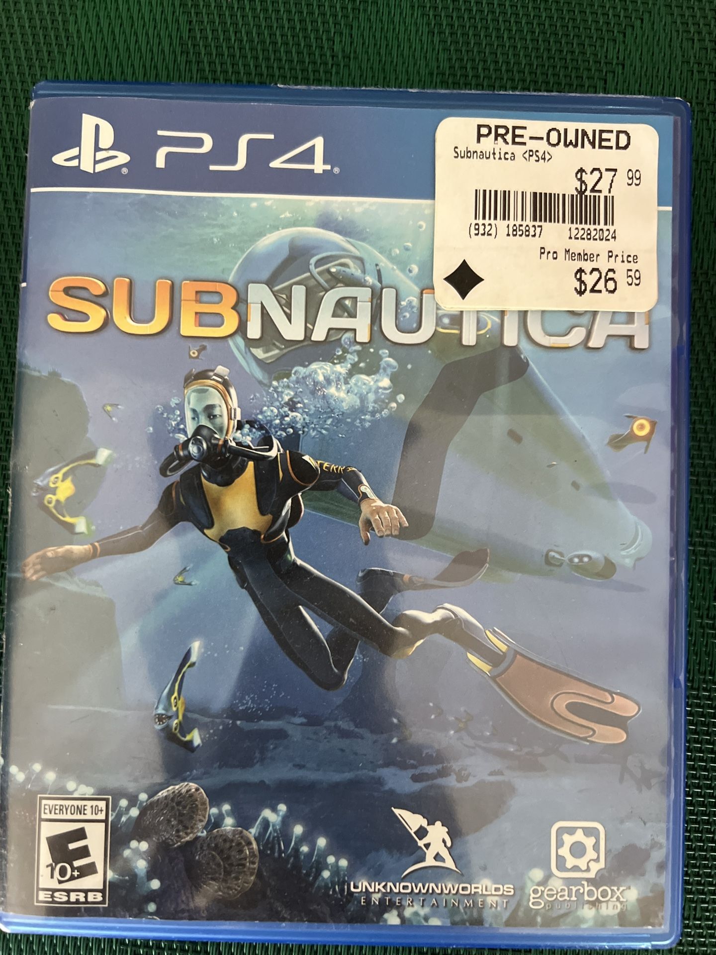 PS4 Game Subnatica