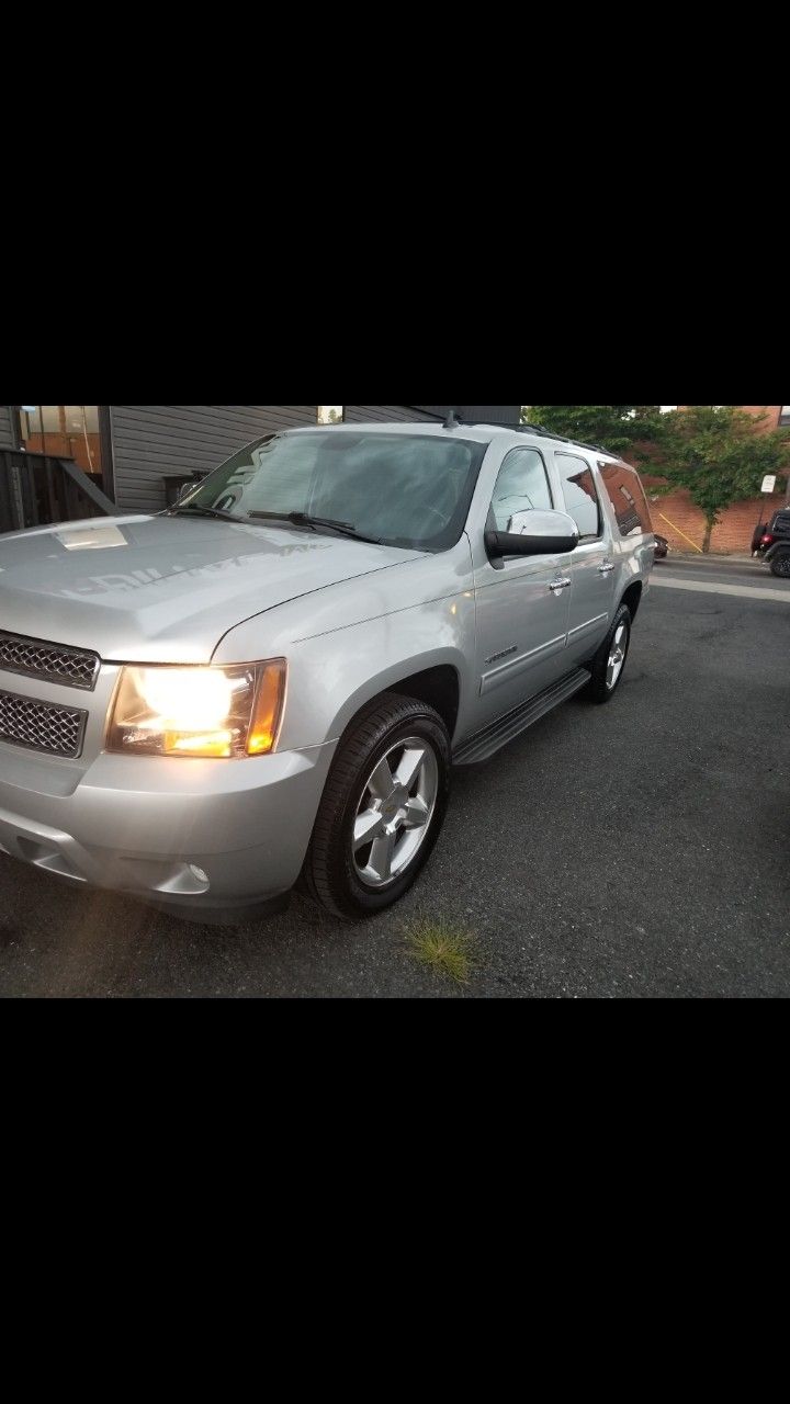 2011 Chevrolet Suburban