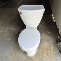 Toliet