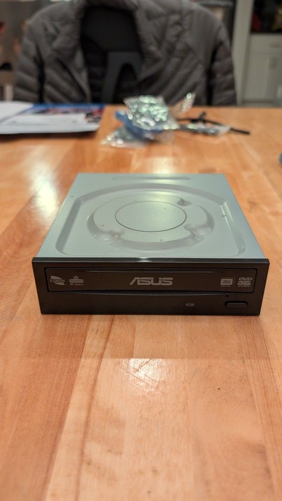 ASUS DVD-RW SATA Internal Optical Drive