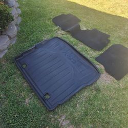 2023-2025 Honda CR-V OEM Cargo Tray & Carpet Mats (Partial Set)