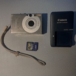 Canon Elph Powershot SD1000 with charger/sd card