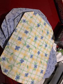 Table cloths double sided