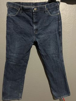 Dark wash wrangler jeans SIZE:40/30