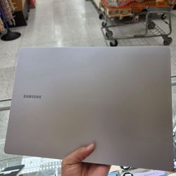 Galaxy Book 4 Edge