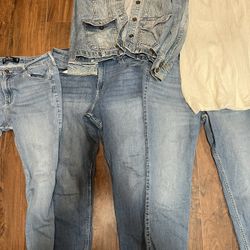 Hollister Jeans Bundle (Size 32W,26L)