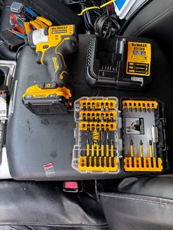 Dewalt 12v Impact driver set