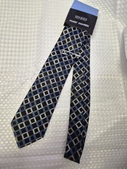 NEW Tie, Tie Pin And Pocket Square