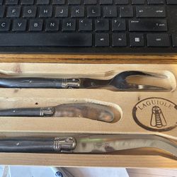 Laguiole Cheese Knife Set