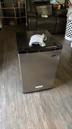 Mini freezer