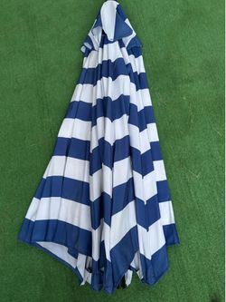 9’ beach umbrella
