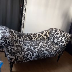 Boudoir Chaise Couch