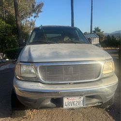 1999 Ford Expedition