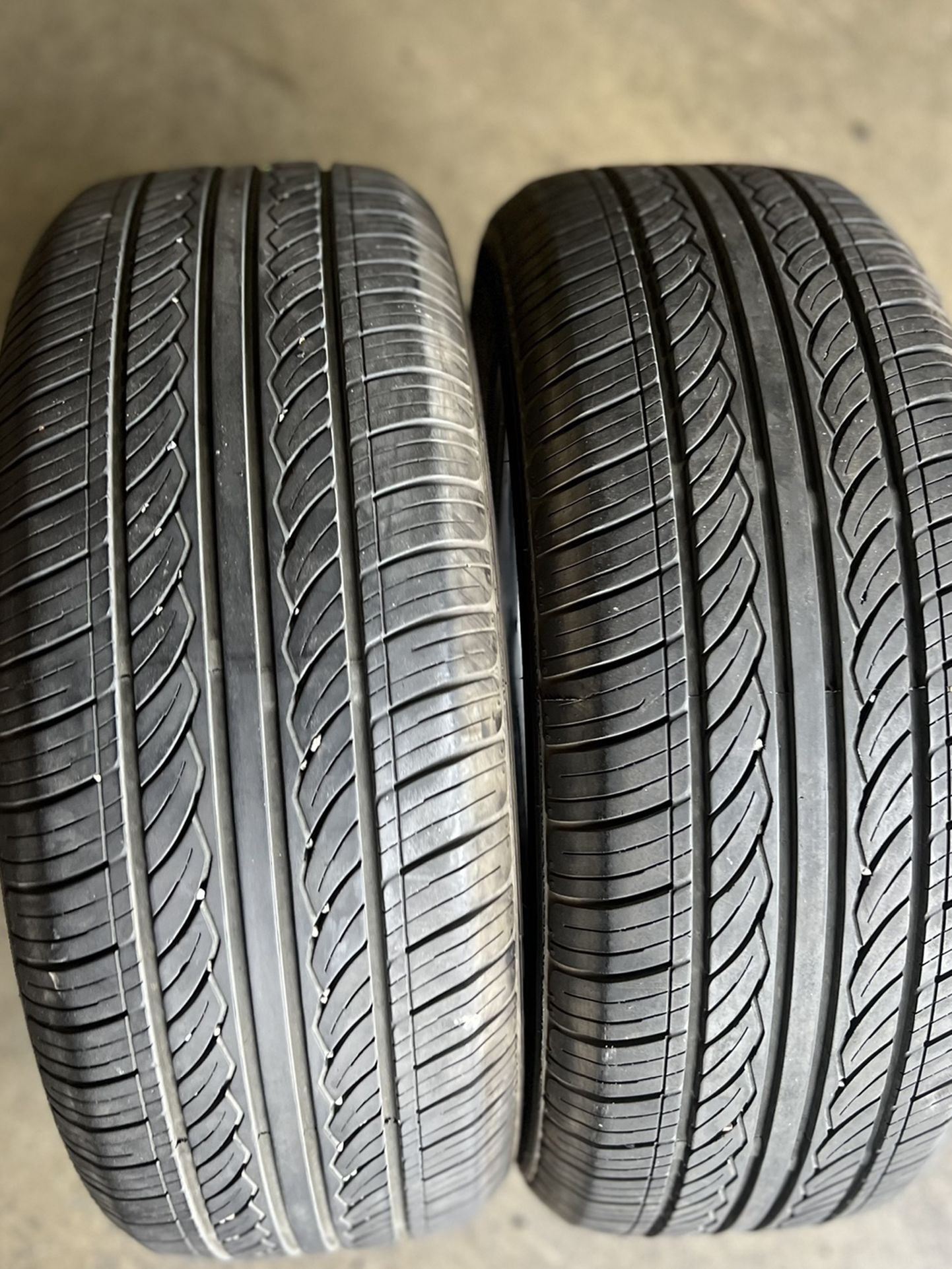 Caldera Confidence AS  205/55R16 (2)
