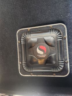 Kicker 8 inch square in box 2 speakers