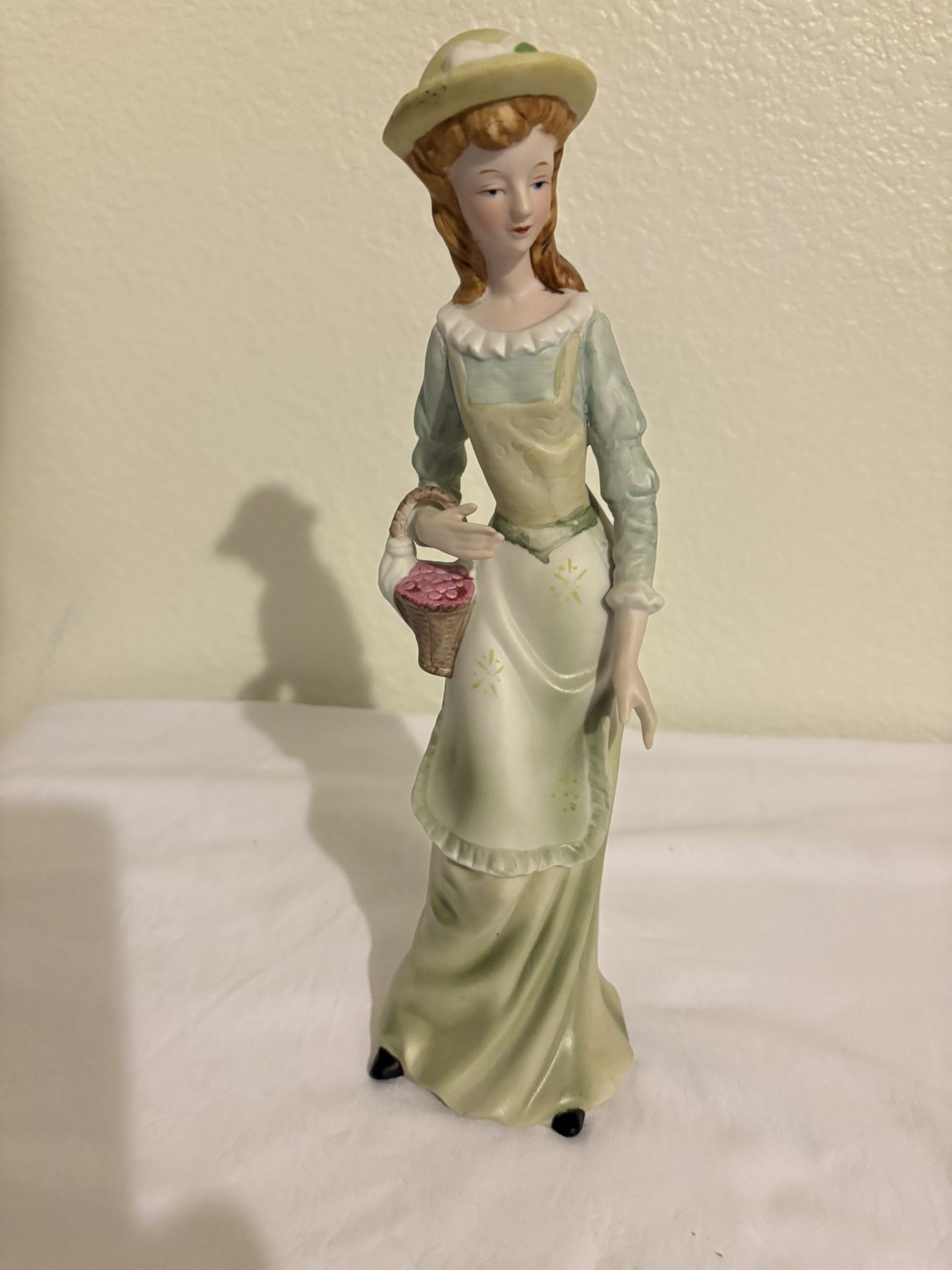 Vintage Porcelain Lady Figurine With Basket