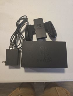 Nintendo switch Dock and remote (Read description)