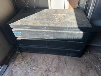Tool box Metal 3 drawer cabinet garage/mancave