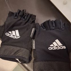 Little Ones Gloves Size Medium