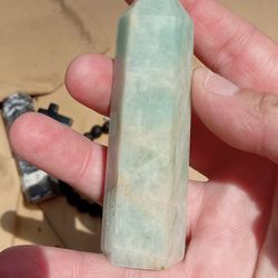 Crystals And Gemstones 
