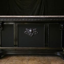 Gothic Marble Top Bar