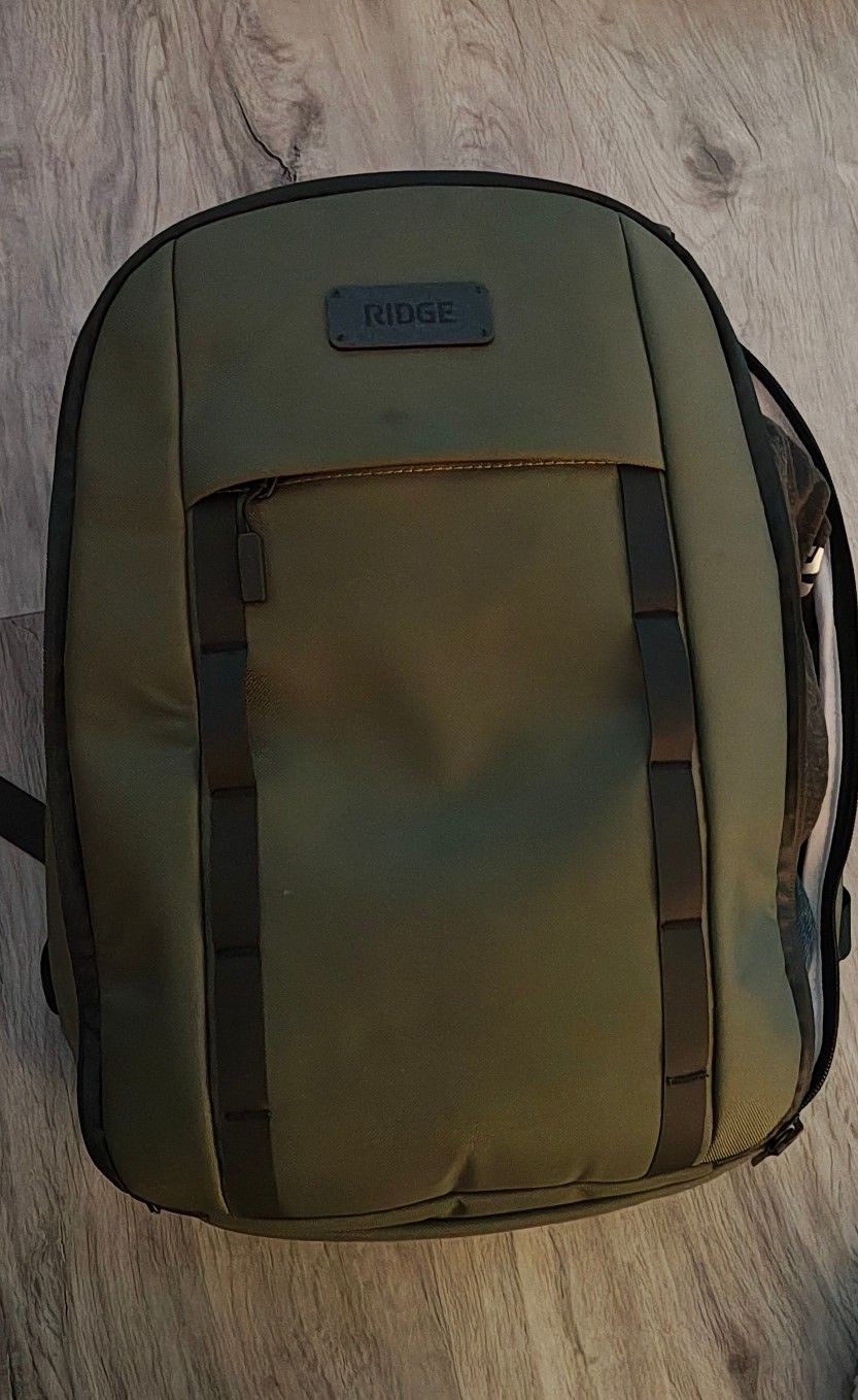 Ridge Commuter Backpack Weatherproof
