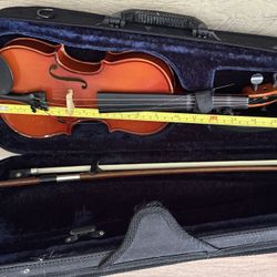 Used 1/8 Angels violin 