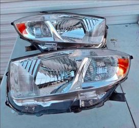 08-10 Toyota Highlander Headlights Luces Focos Micas Faros Faroles Headlamps