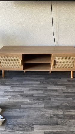 Mid-Century Modern Rattan TV Stand – Natural Wood