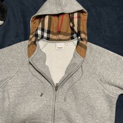 Burberry Sweater 