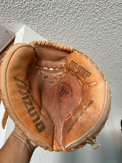 Mizuno catcher Mitt