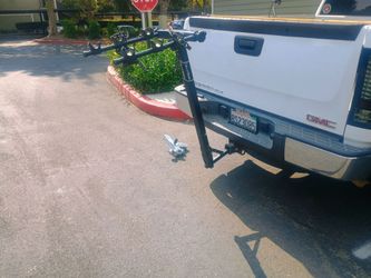 Hollywood Racks Traveler 3 Tilting Hitch Rack