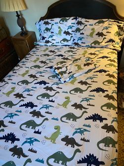 Sheet set.   Dinosaurs double size