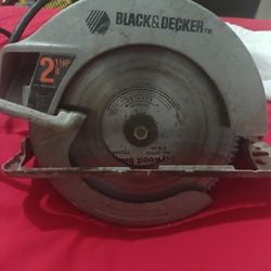 Black & Decker Saw 